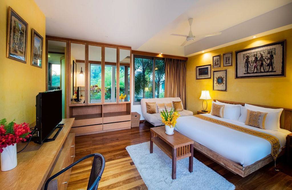 5 Bedrooms pool villa for rent 11