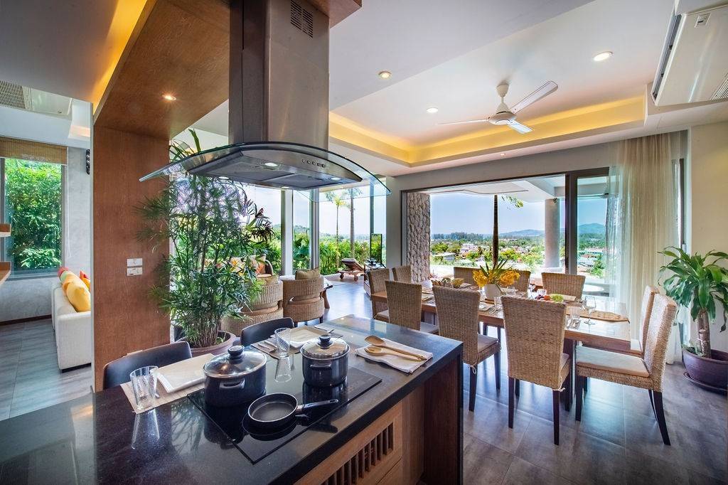 5 Bedrooms pool villa for rent 6