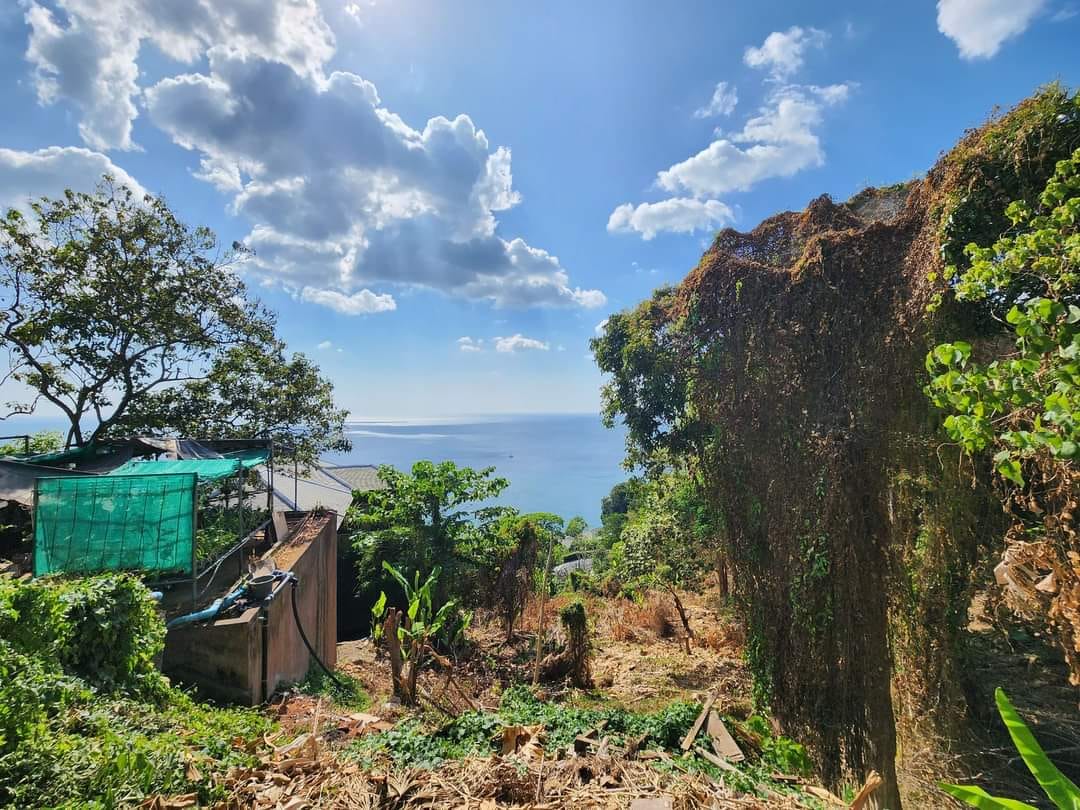  Exclusive seaview Land for sale beside Paresa Resort 2