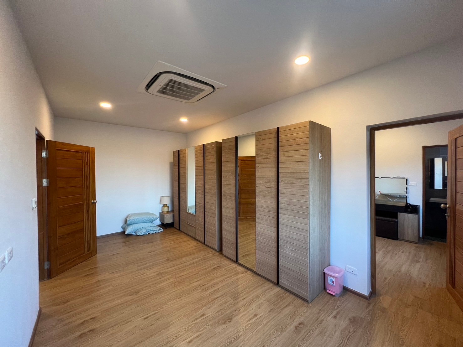  2-story townhouse 5