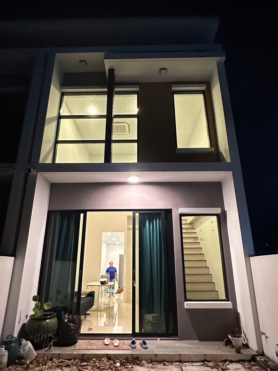  2-story townhouse 9