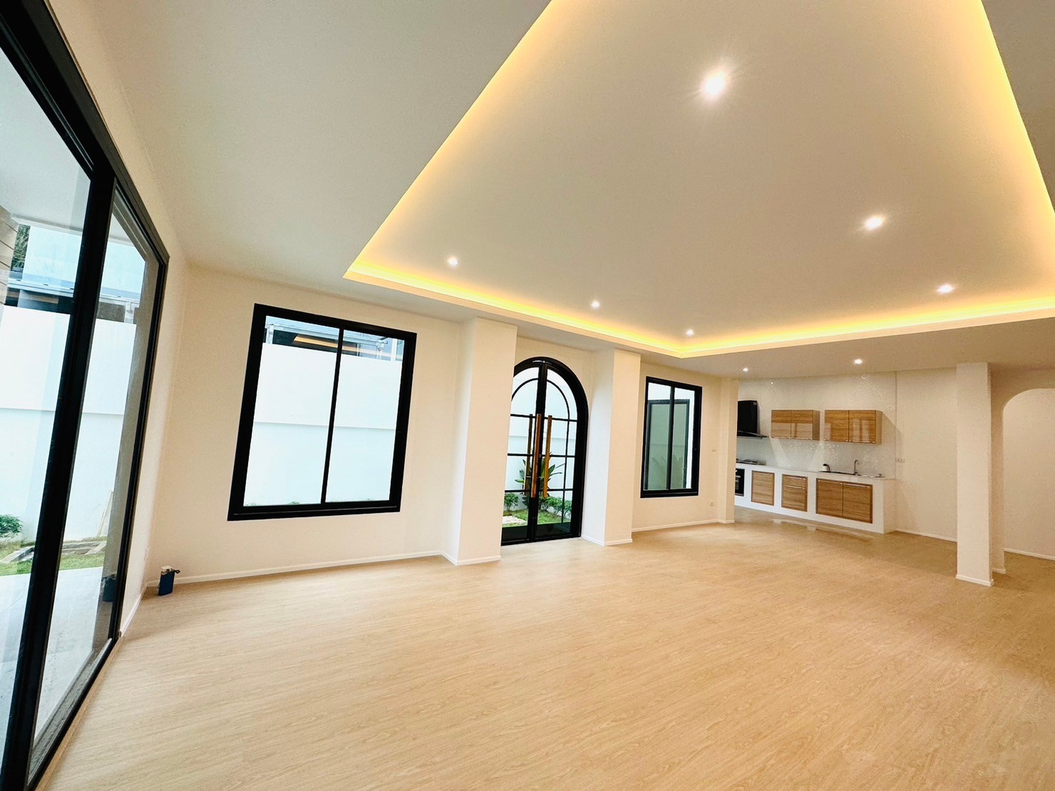 บ้านเดี่ยว 2ชั้น (Chaofa Garden Home) 8