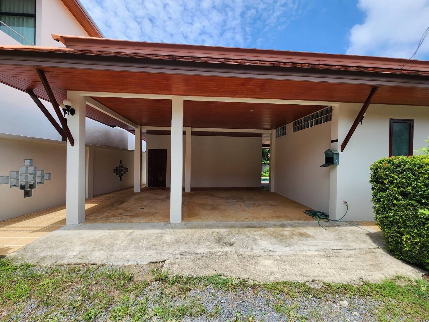 Pool Villa  2