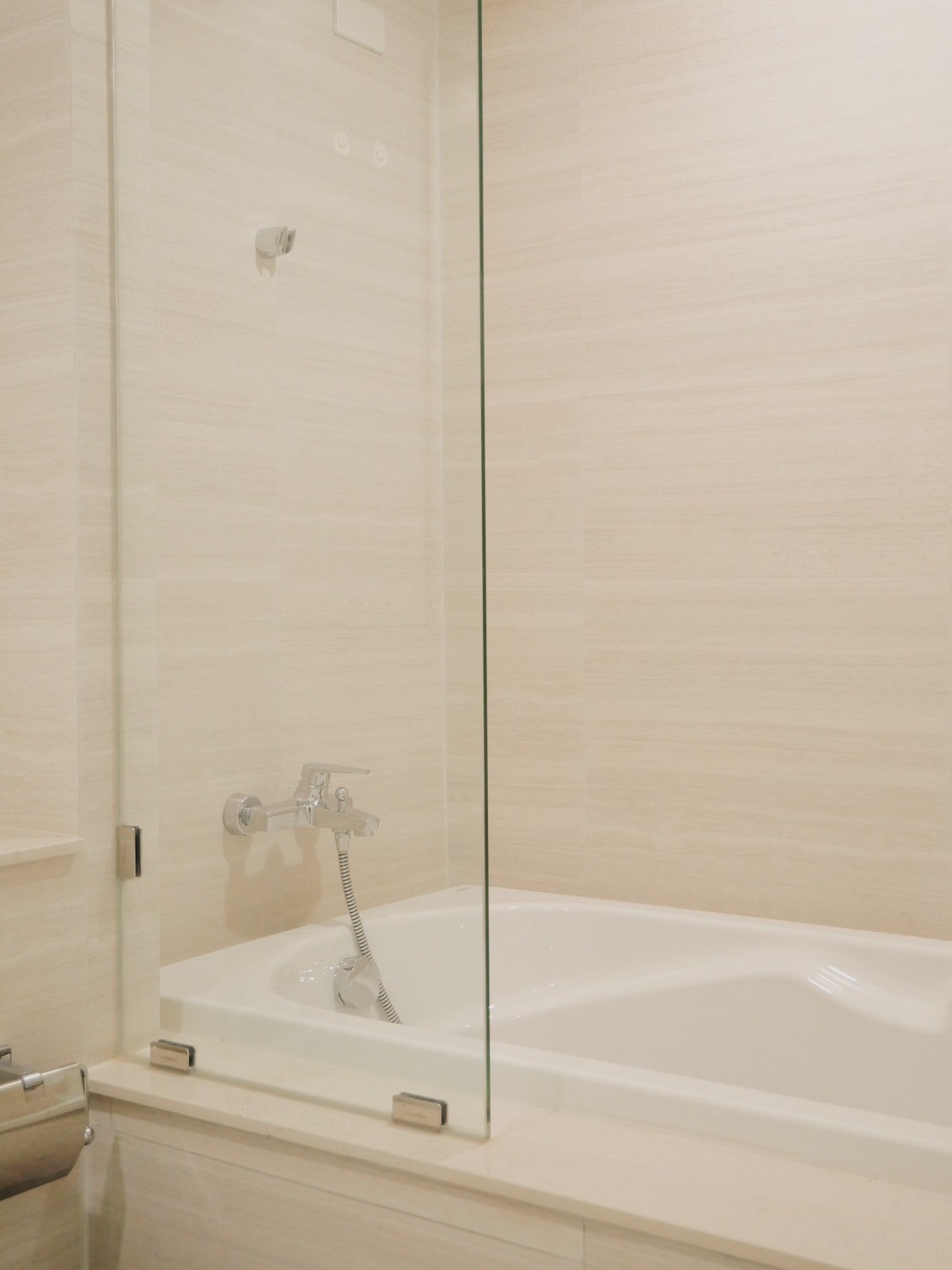 Phyll condo for sale 9