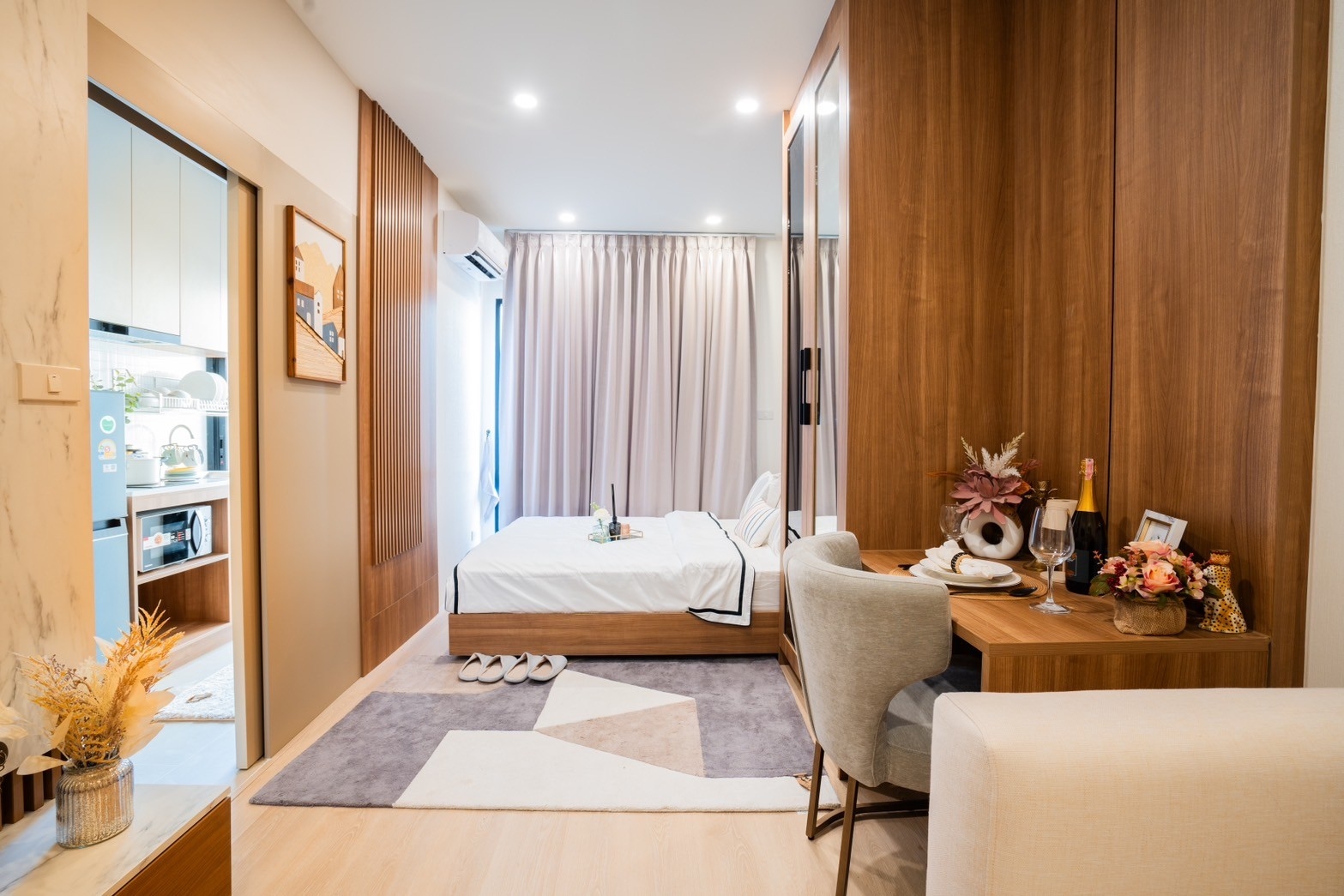 The Cust condo 2