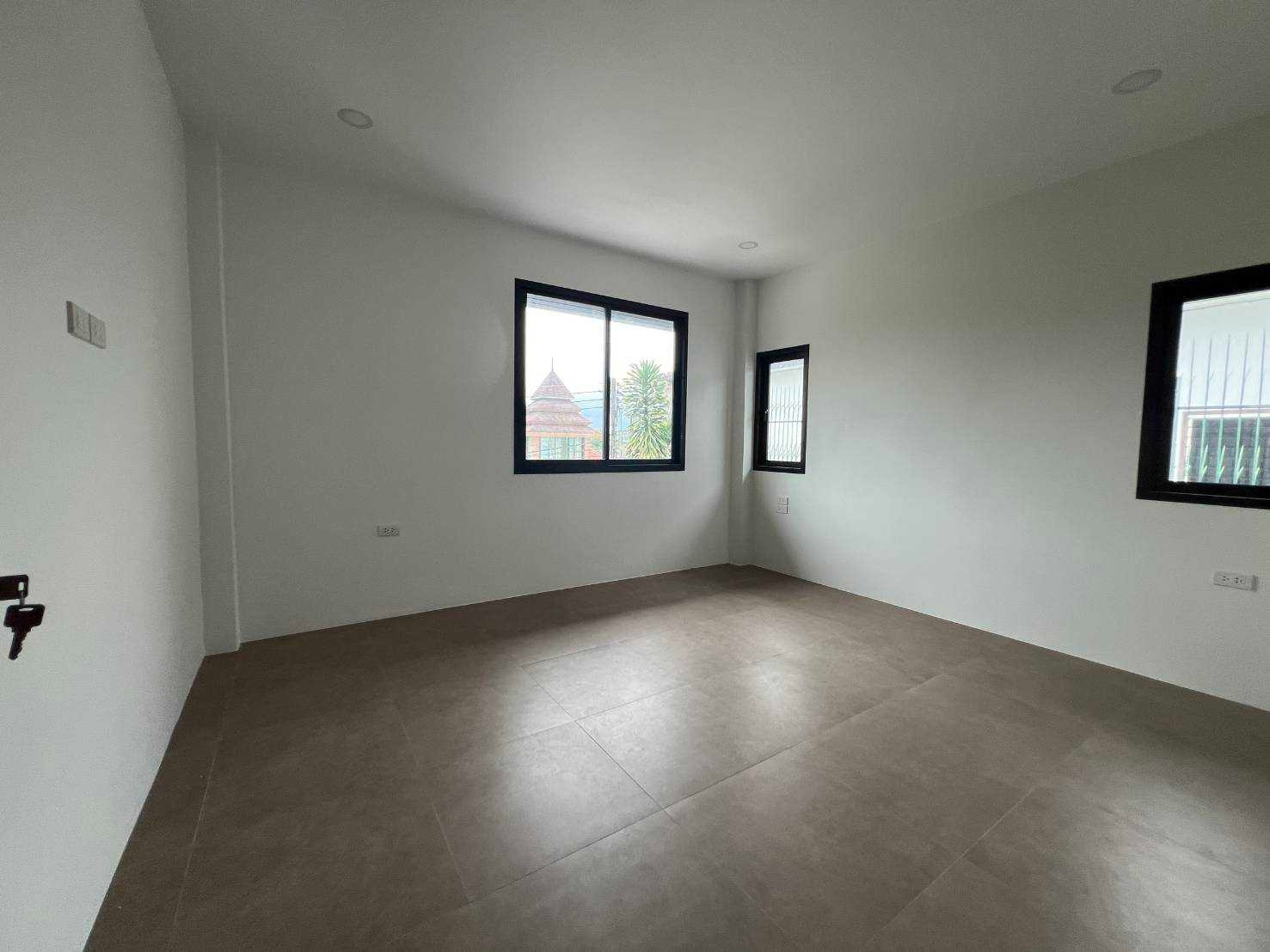 4 Bedrooms,Villa for sale at Rawai 8
