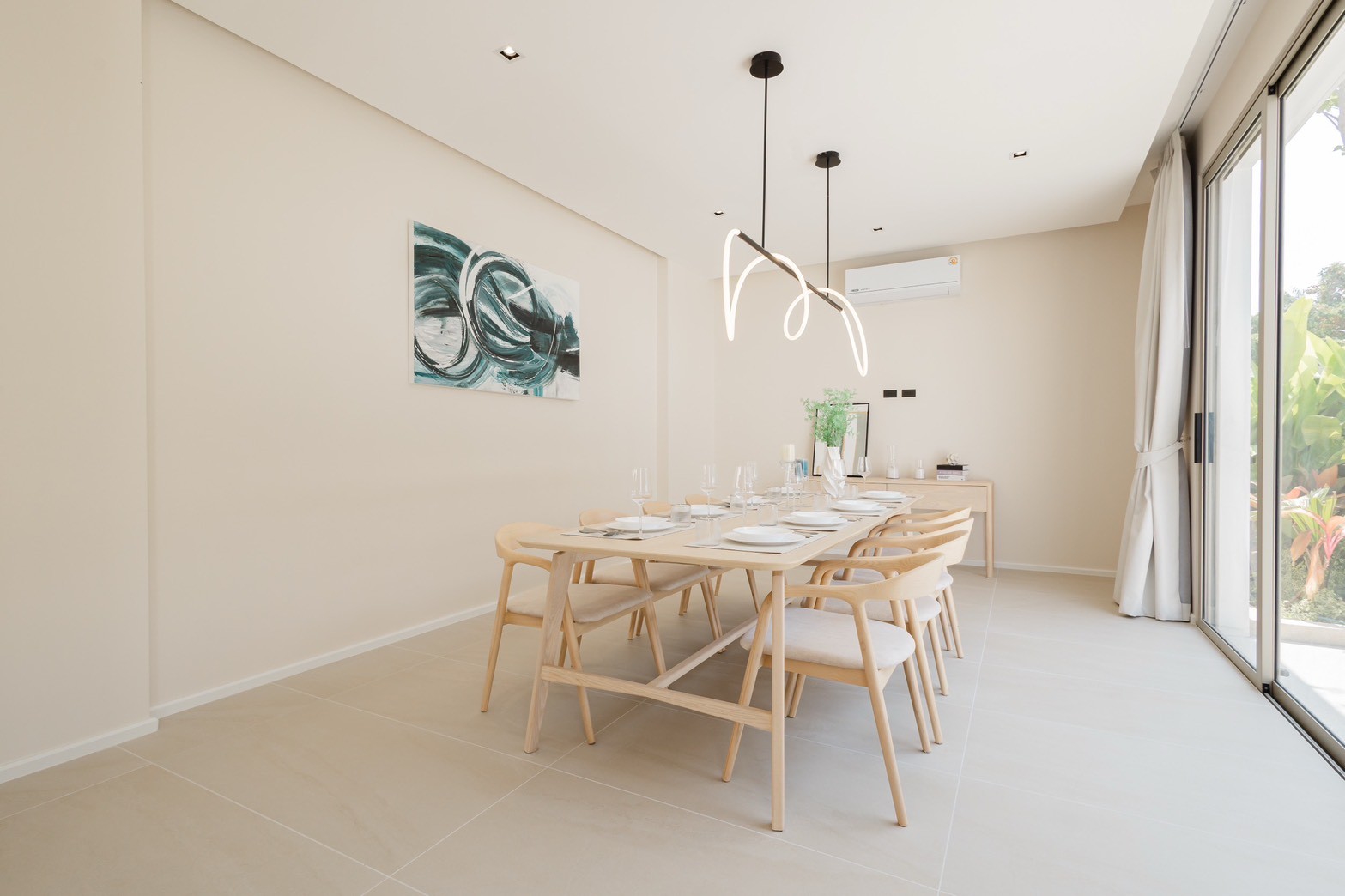 Modern Luxury Pool Villa Near Rawai Beach 12