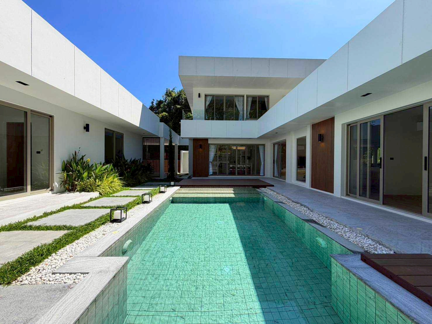 Luxury Tropical Villa | Loch Palm Villas, Kathu 2