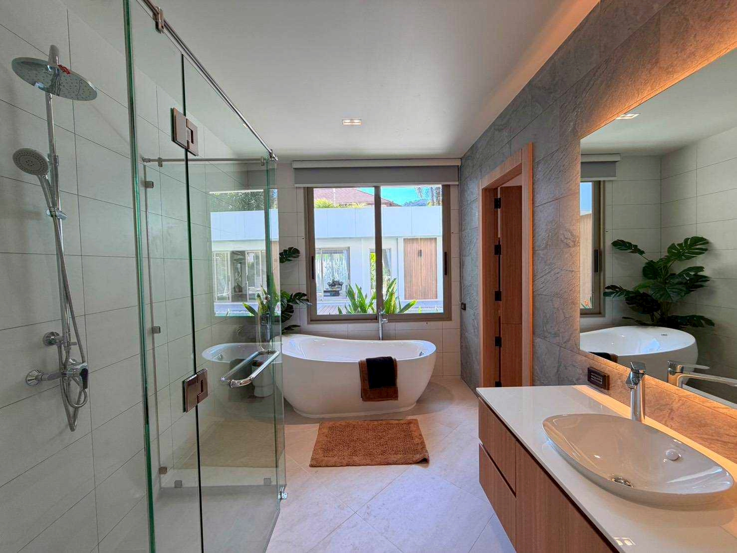 Luxury Tropical Villa | Loch Palm Villas, Kathu 7